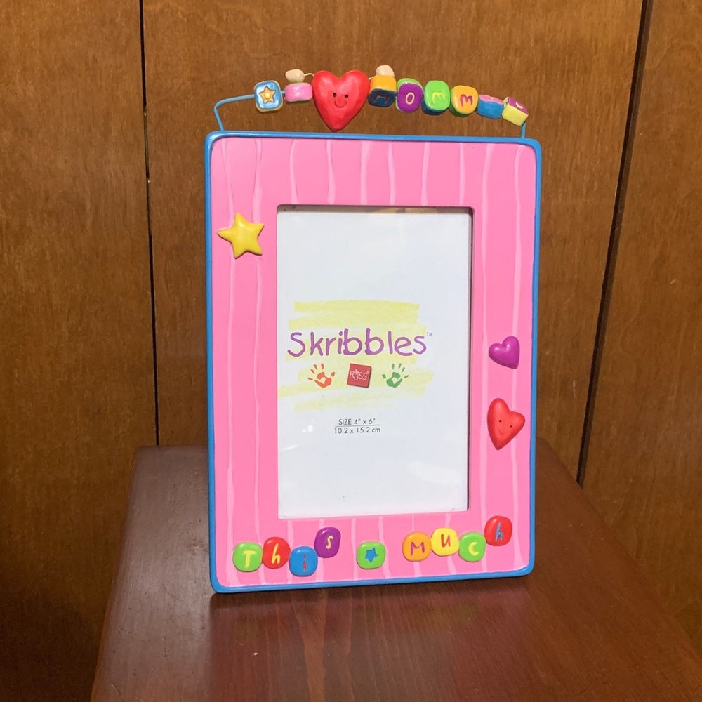 Russ - Vibrate Pink and other rainbow colors,Picture Frame, “I Love Mommy this …